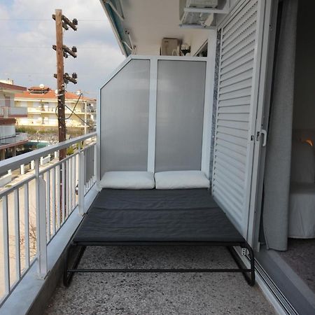 Themis 40 Steps From Beach Paralia Dionisiou Exterior foto